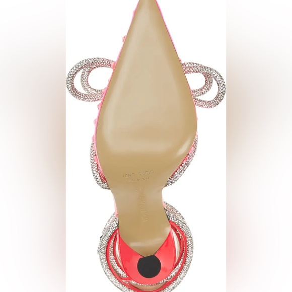 ❤️❤️ Pointed Toe Pump
MACH & MACH💯💯❤️❤️ - Picture 7 of 9